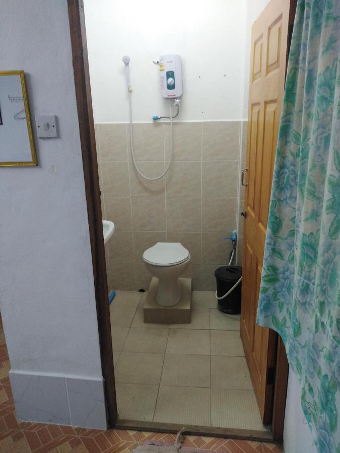 Cheap Sleep Apartamento Phayao Exterior foto